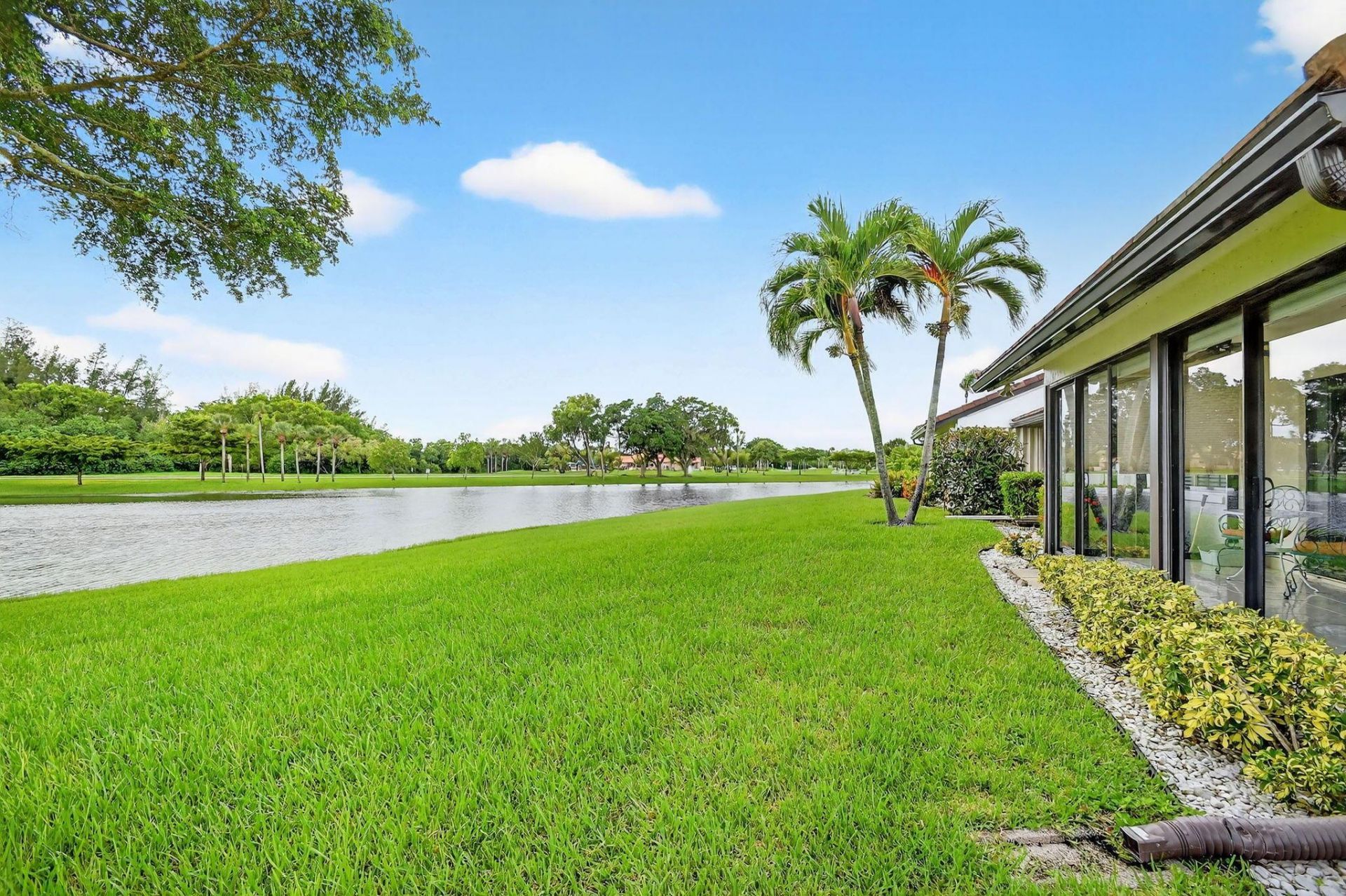 5710 Parkwalk Circle E, Boynton Beach, FL 33472 Photo