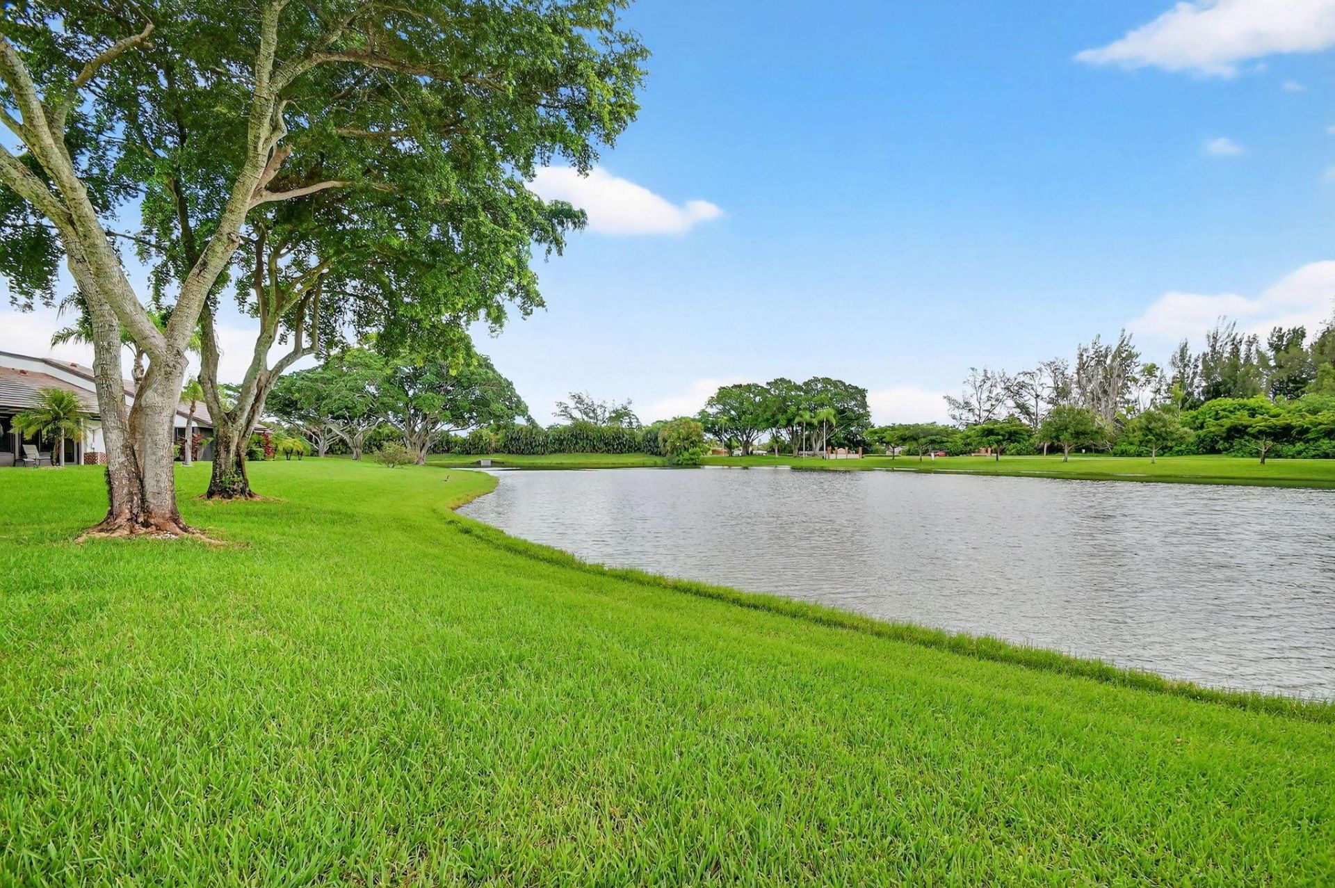 5710 Parkwalk Circle E, Boynton Beach, FL 33472 Photo