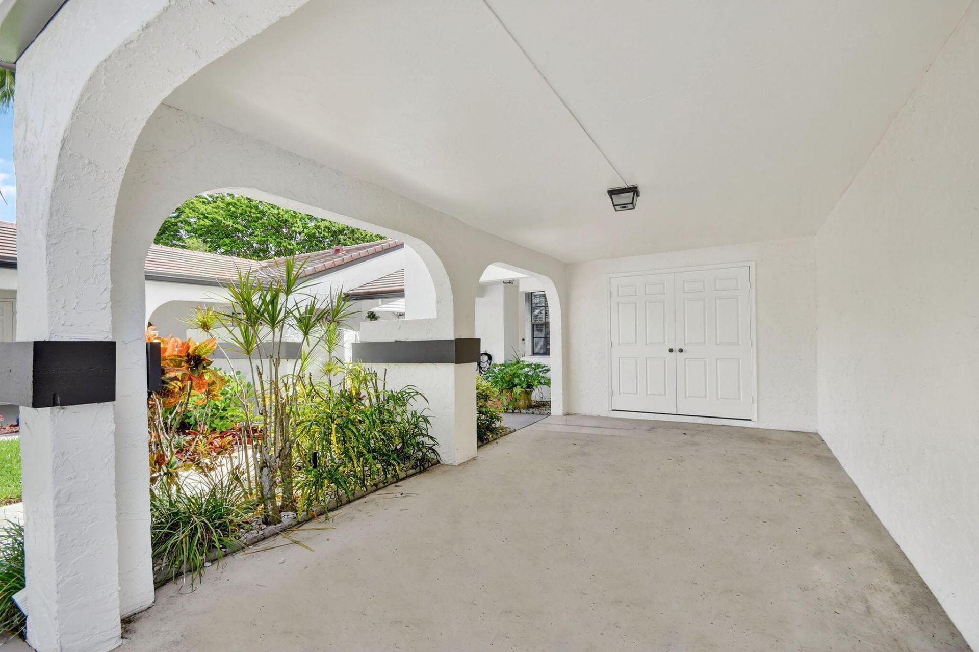 5710 Parkwalk Circle E, Boynton Beach, FL 33472 Photo