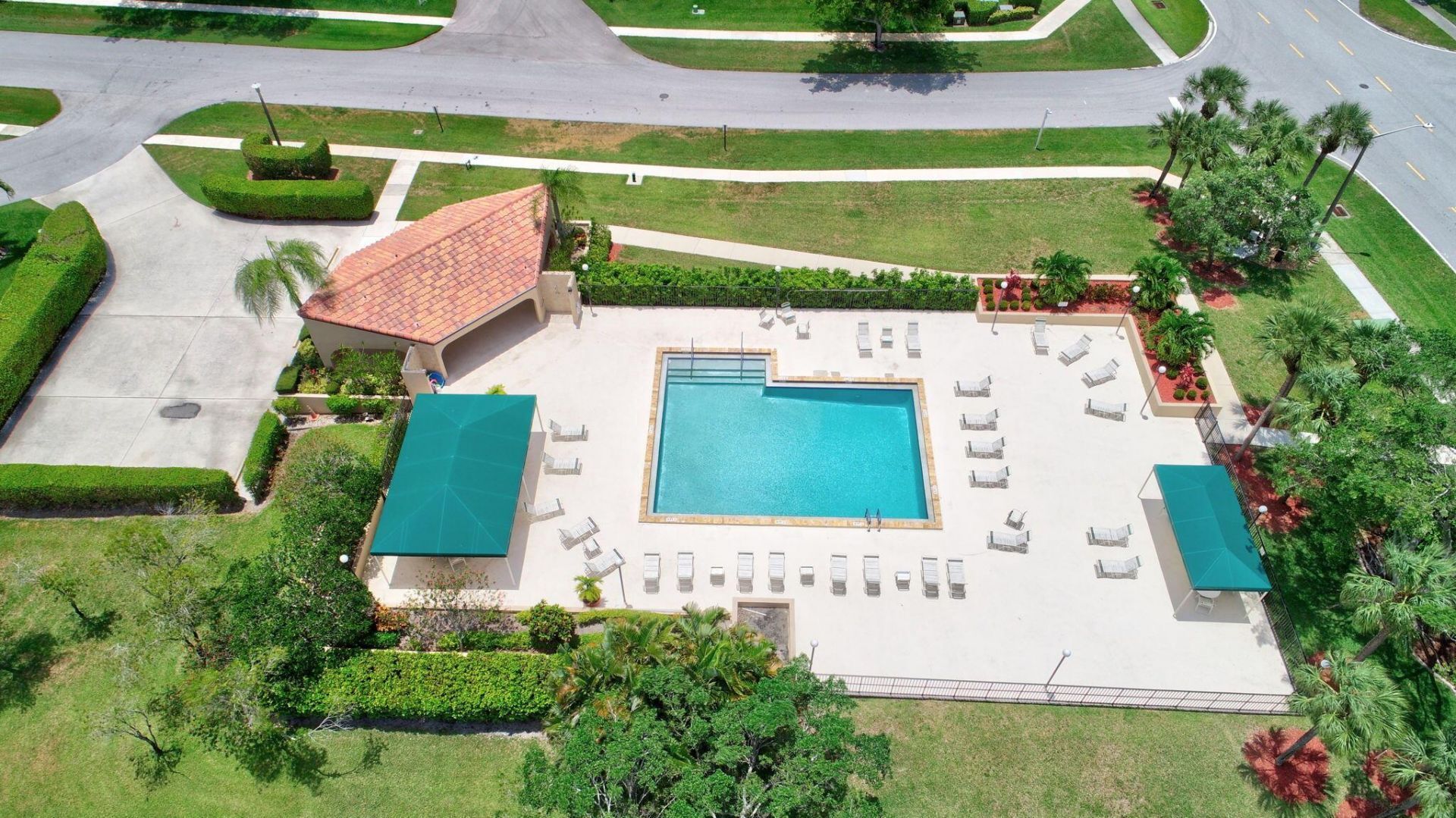 5710 Parkwalk Circle E, Boynton Beach, FL 33472 Photo