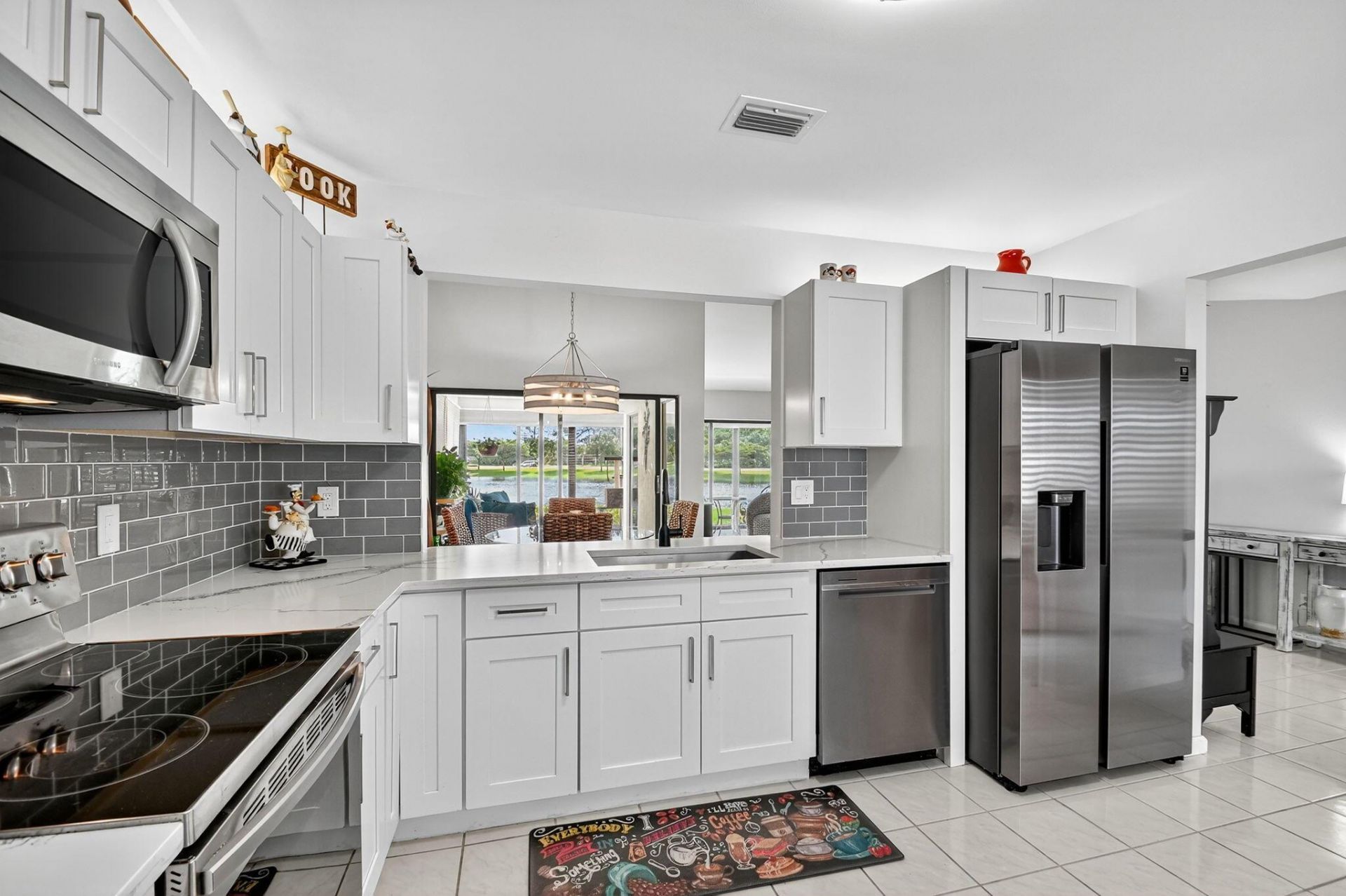 5710 Parkwalk Circle E, Boynton Beach, FL 33472 Photo