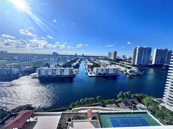 290 174th St, Unit 1906, Sunny Isles Beach, FL 33160