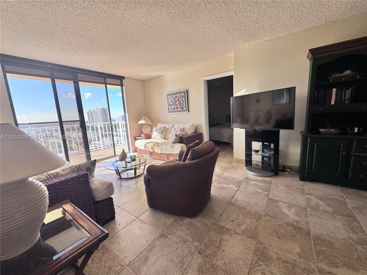 290 174th St, Unit 1906, Sunny Isles Beach, FL 33160 Photo