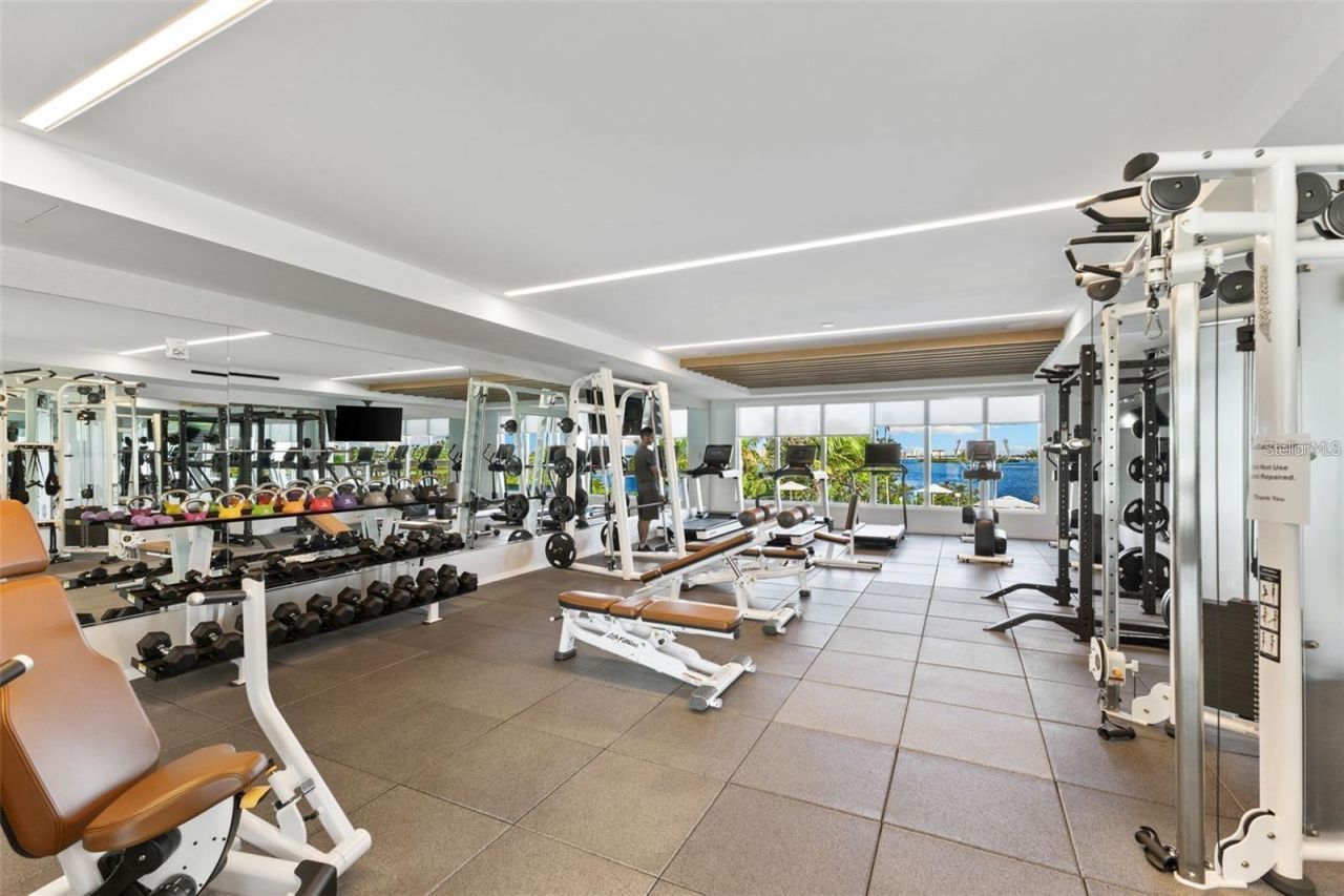 1020 Sunset Point Road, Unit 609, Clearwater, FL 33755 Photo