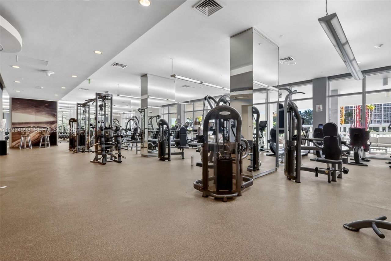 10275 Collins Ave, Unit 101, Bal Harbour, FL 33154 Photo