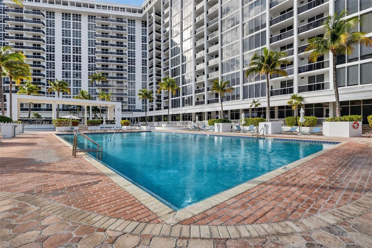 10275 Collins Ave, Unit 101, Bal Harbour, FL 33154 Photo