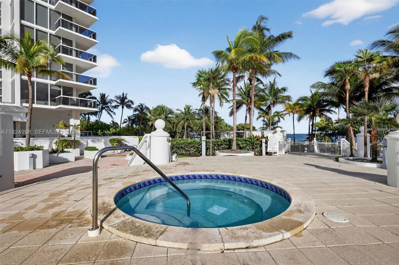 10275 Collins Ave, Unit 101, Bal Harbour, FL 33154 Photo