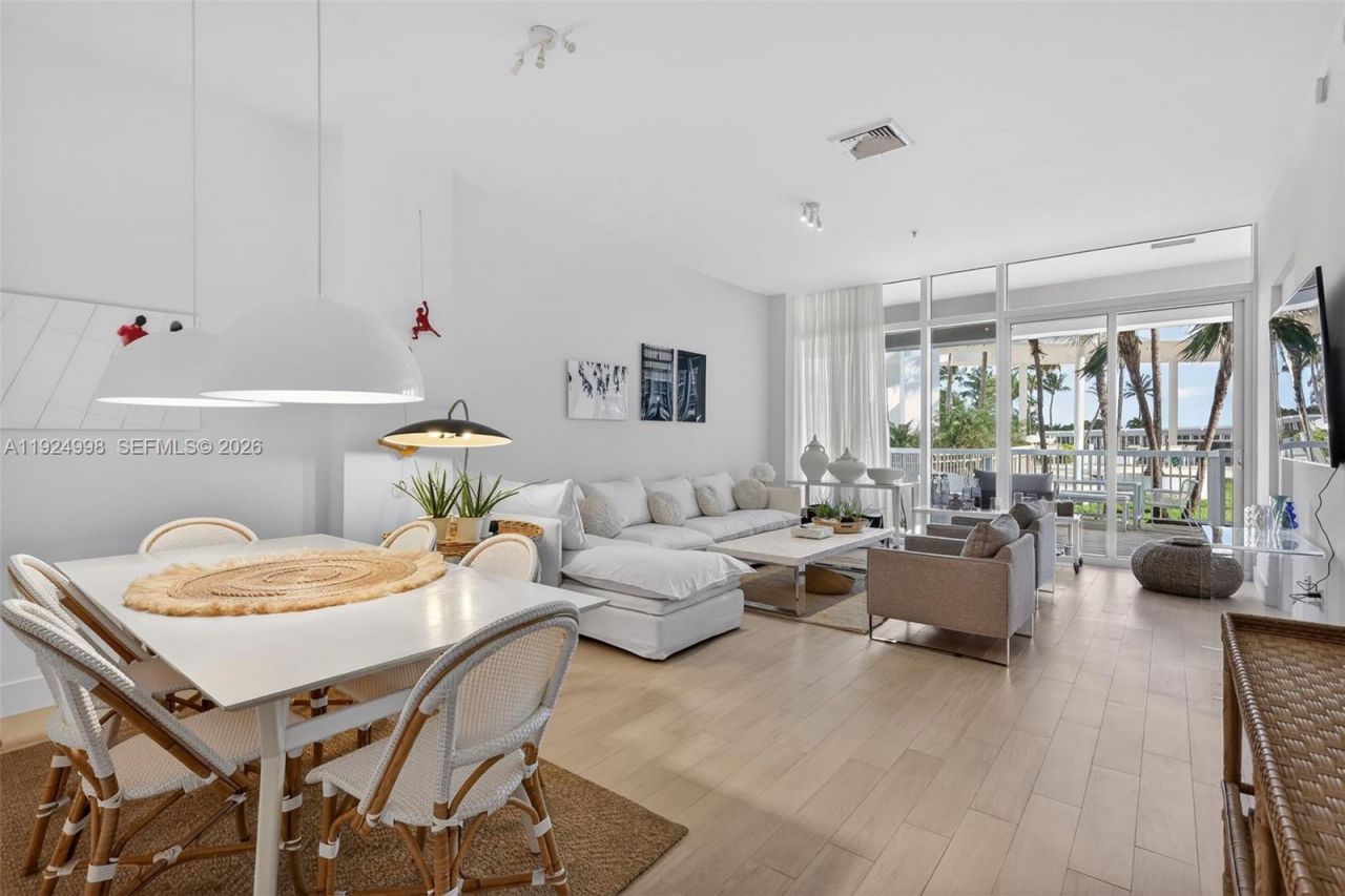 10275 Collins Ave, Unit 101, Bal Harbour, FL 33154 Photo