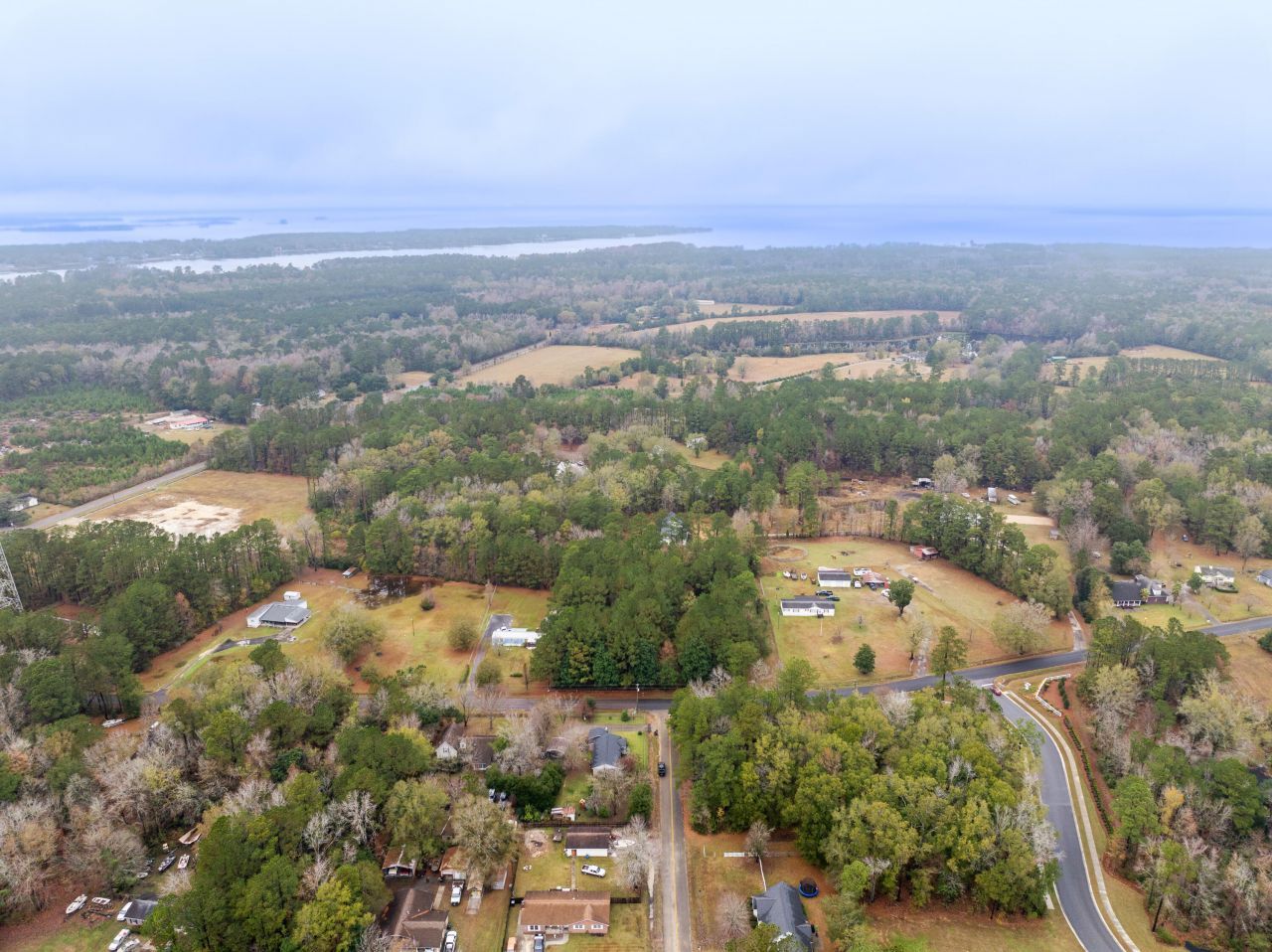 144 Kitfield Road Photo 5