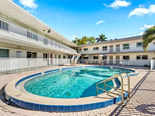 2590 1st ST, Unit 115, FORT MYERS, FL 33901