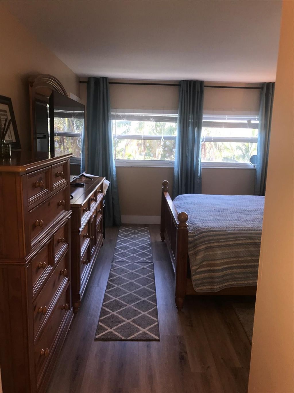 200 NE 14th Avenue, Unit 521, Hallandale Beach, FL 33009 Photo