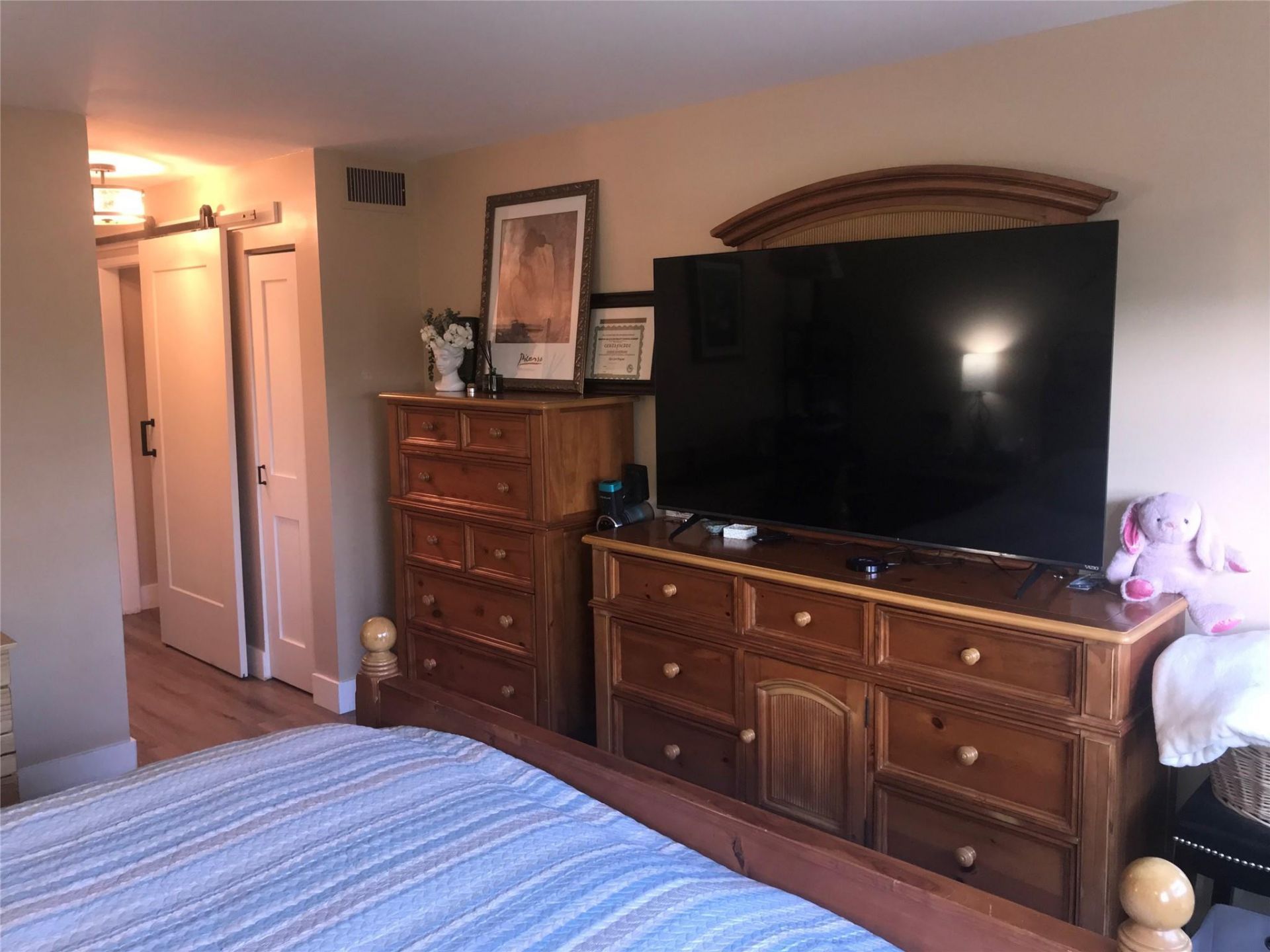 200 NE 14th Avenue, Unit 521, Hallandale Beach, FL 33009 Photo