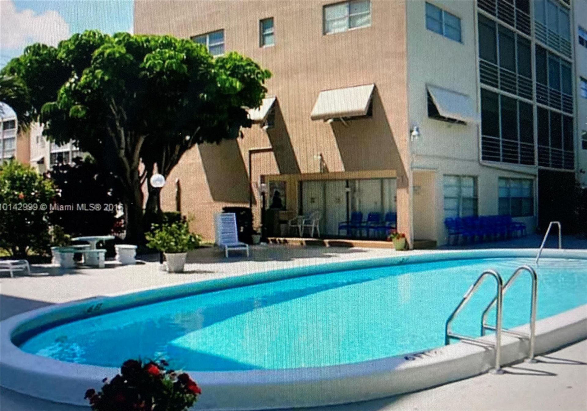 200 NE 14th Avenue, Unit 521, Hallandale Beach, FL 33009 Photo