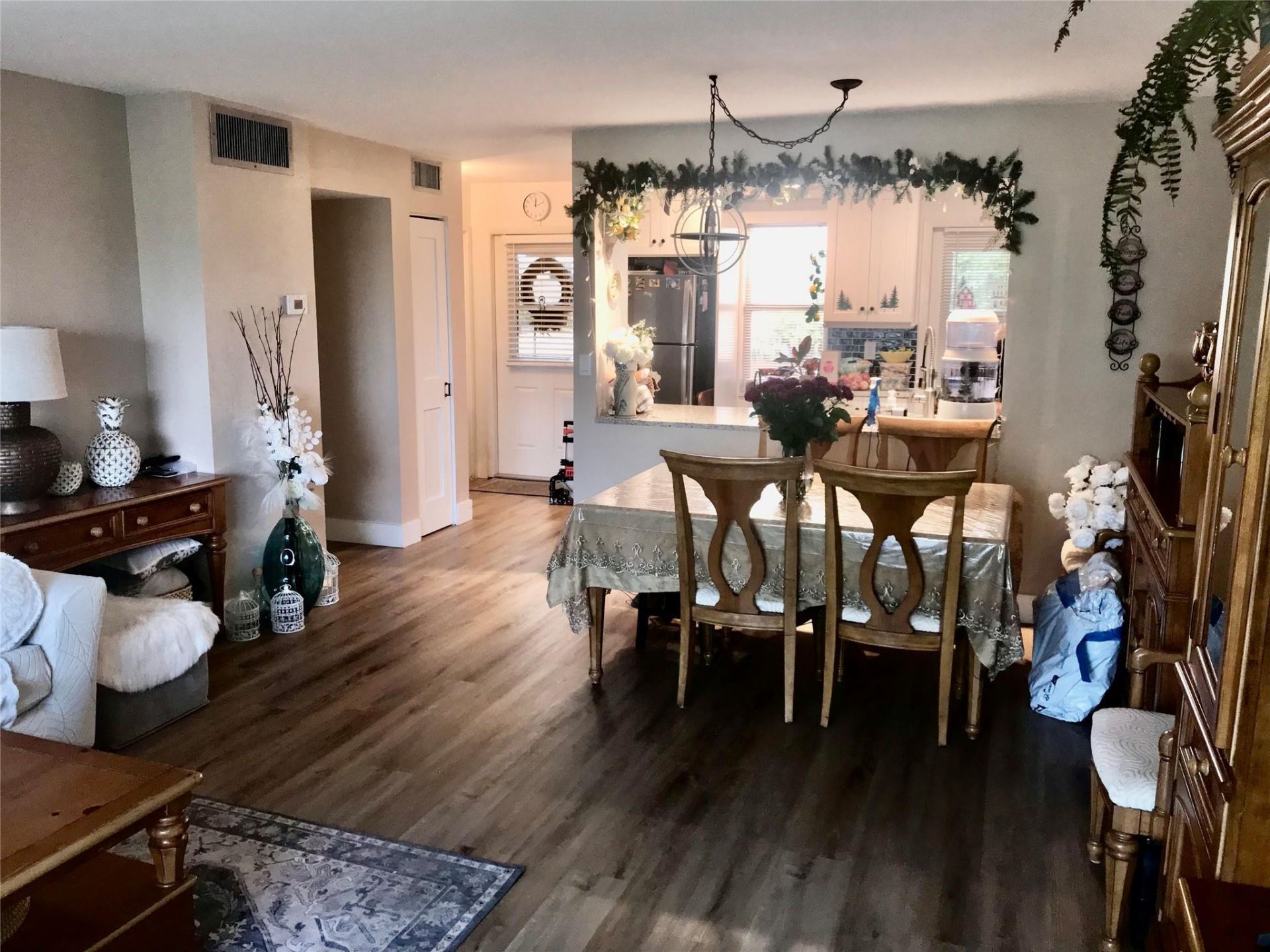 200 NE 14th Avenue, Unit 521, Hallandale Beach, FL 33009 Photo