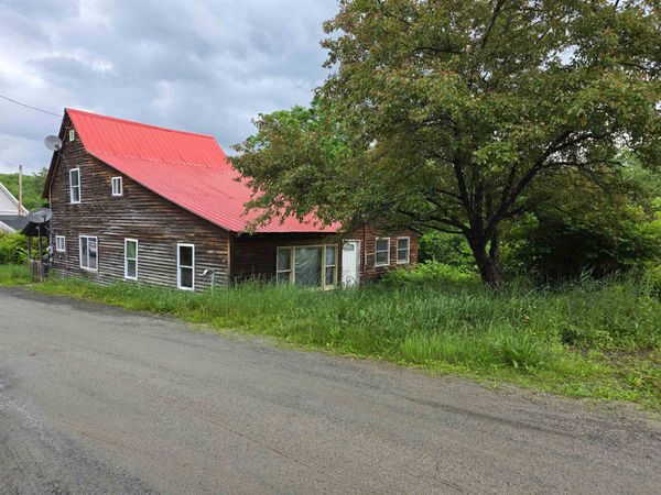 25 Maillet Road, Lunenburg, VT 05906
