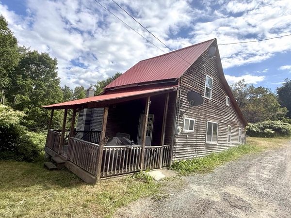 25 Maillet Road, Lunenburg, VT 05906