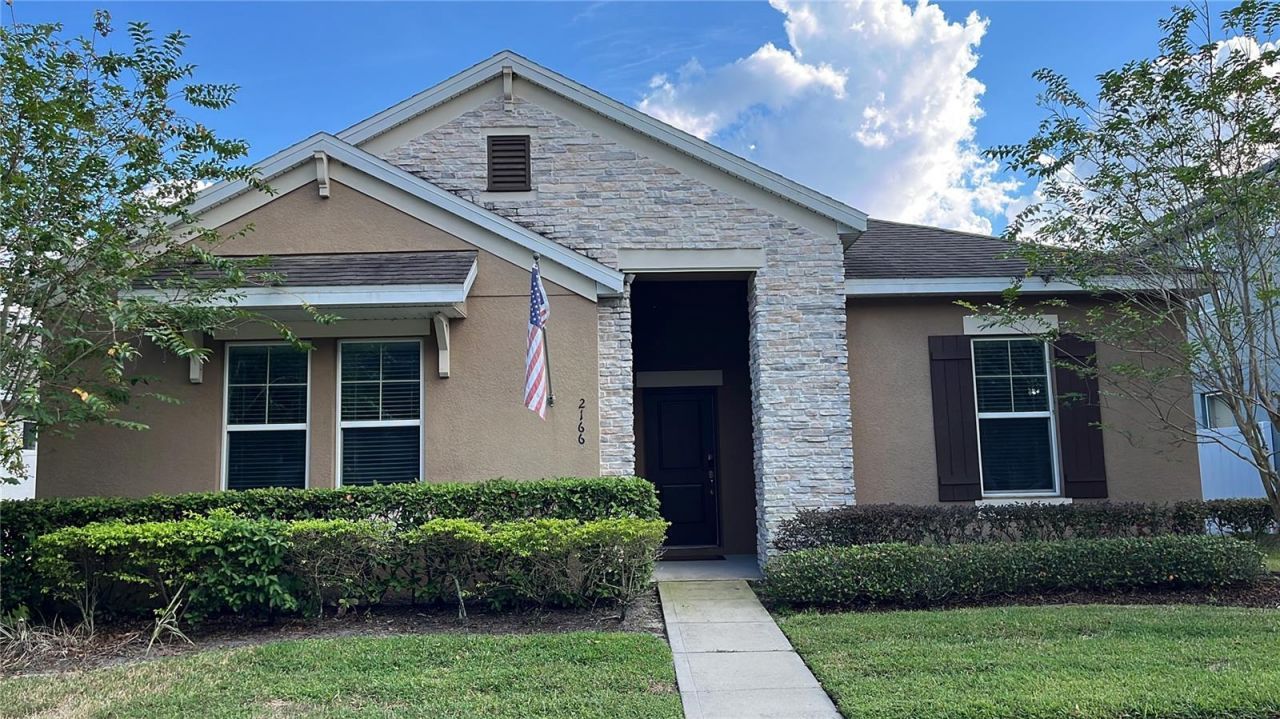 2166 J Lawson Boulevard, Orlando, FL 32824 Main Photo