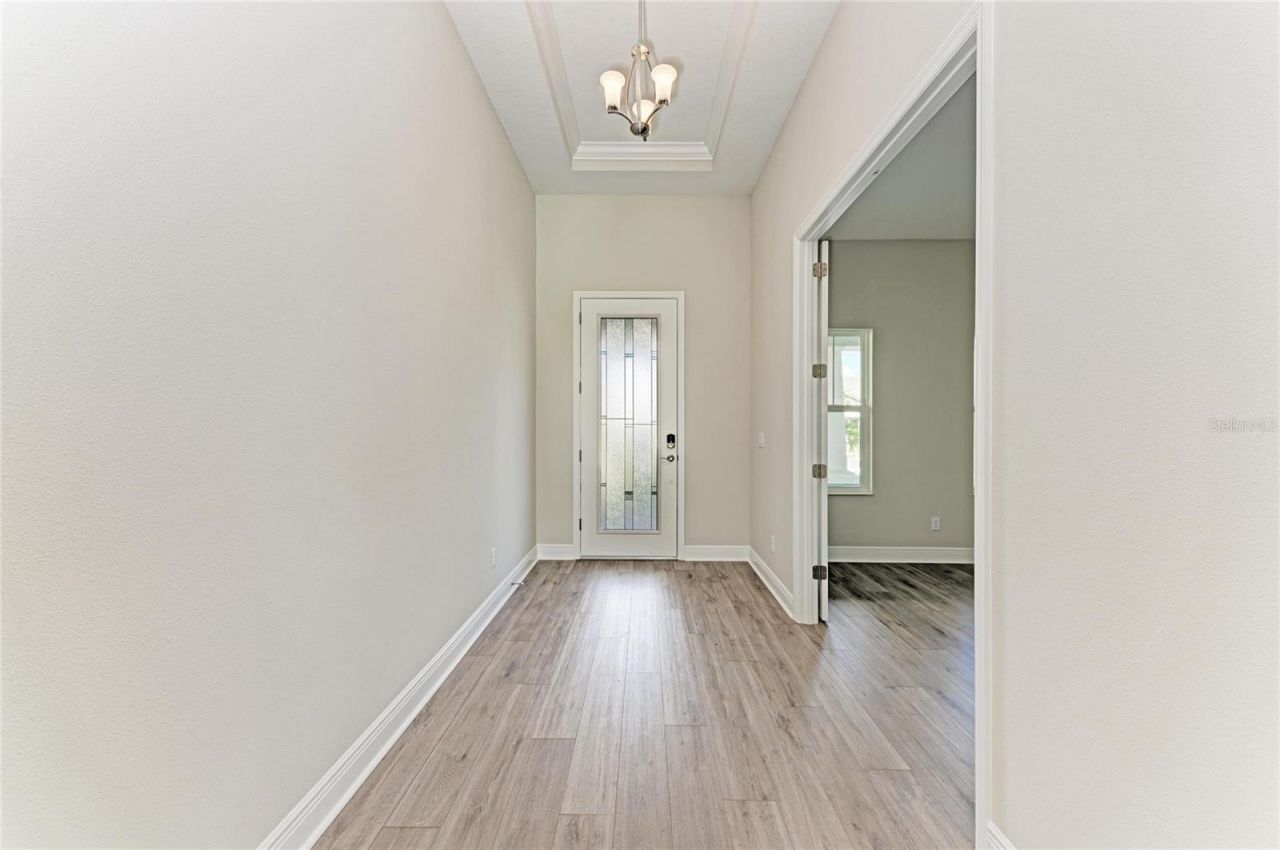 10073 Meadowrun Drive, Lithia, FL 33547 Photo