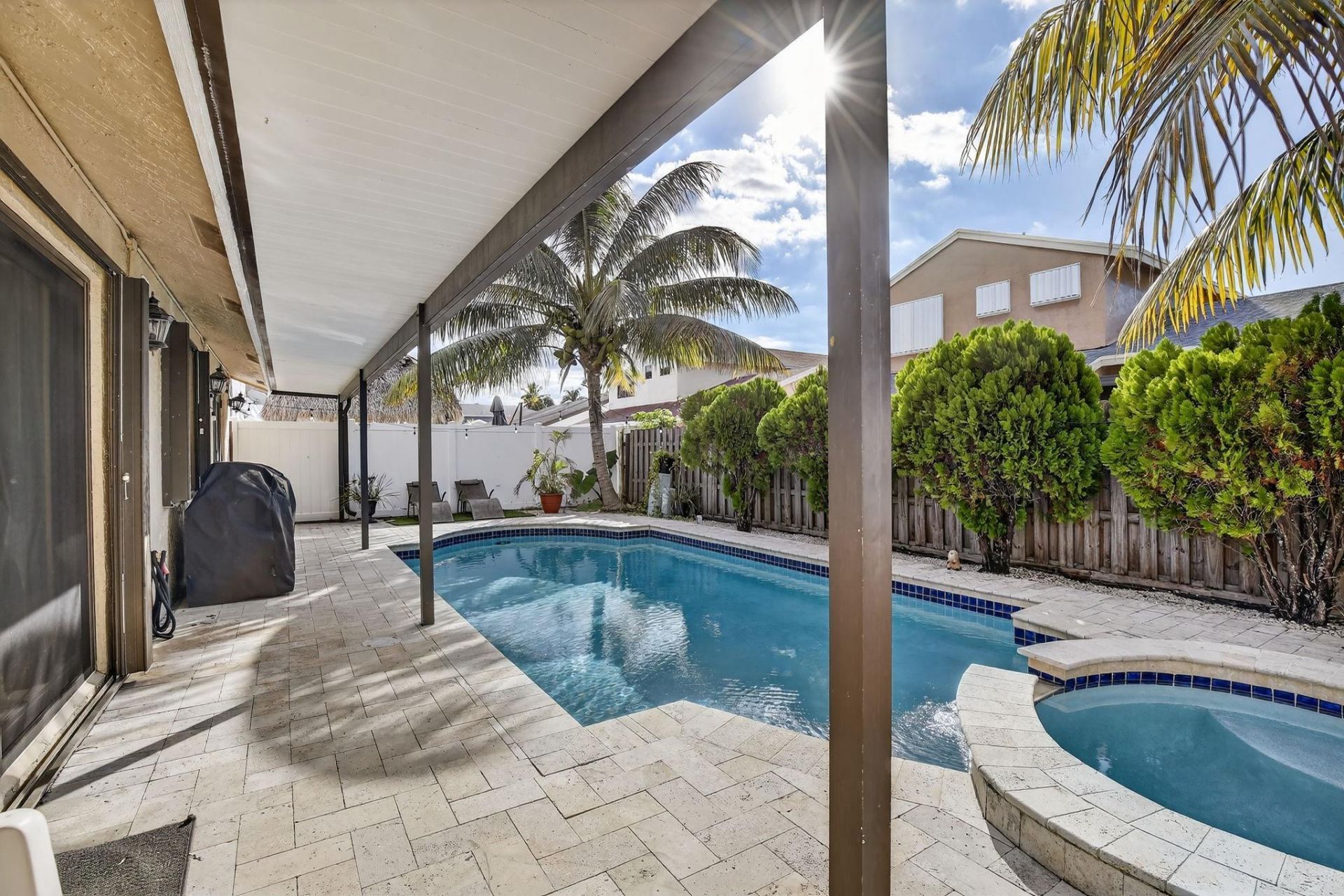 691 Willow Grove Ter, Davie, FL 33325 Photo