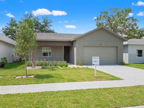 454 SKYFIELD COURT, LADY LAKE, FL 32159