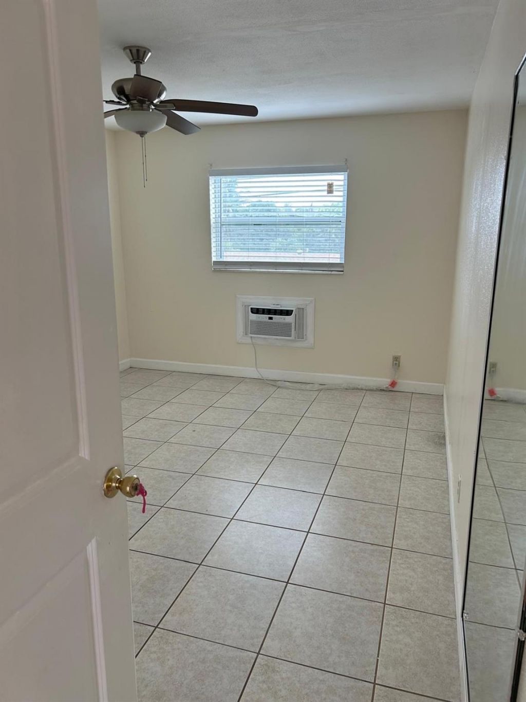 1050 E Sample Rd, Unit 209, Pompano Beach, FL 33064 Photo