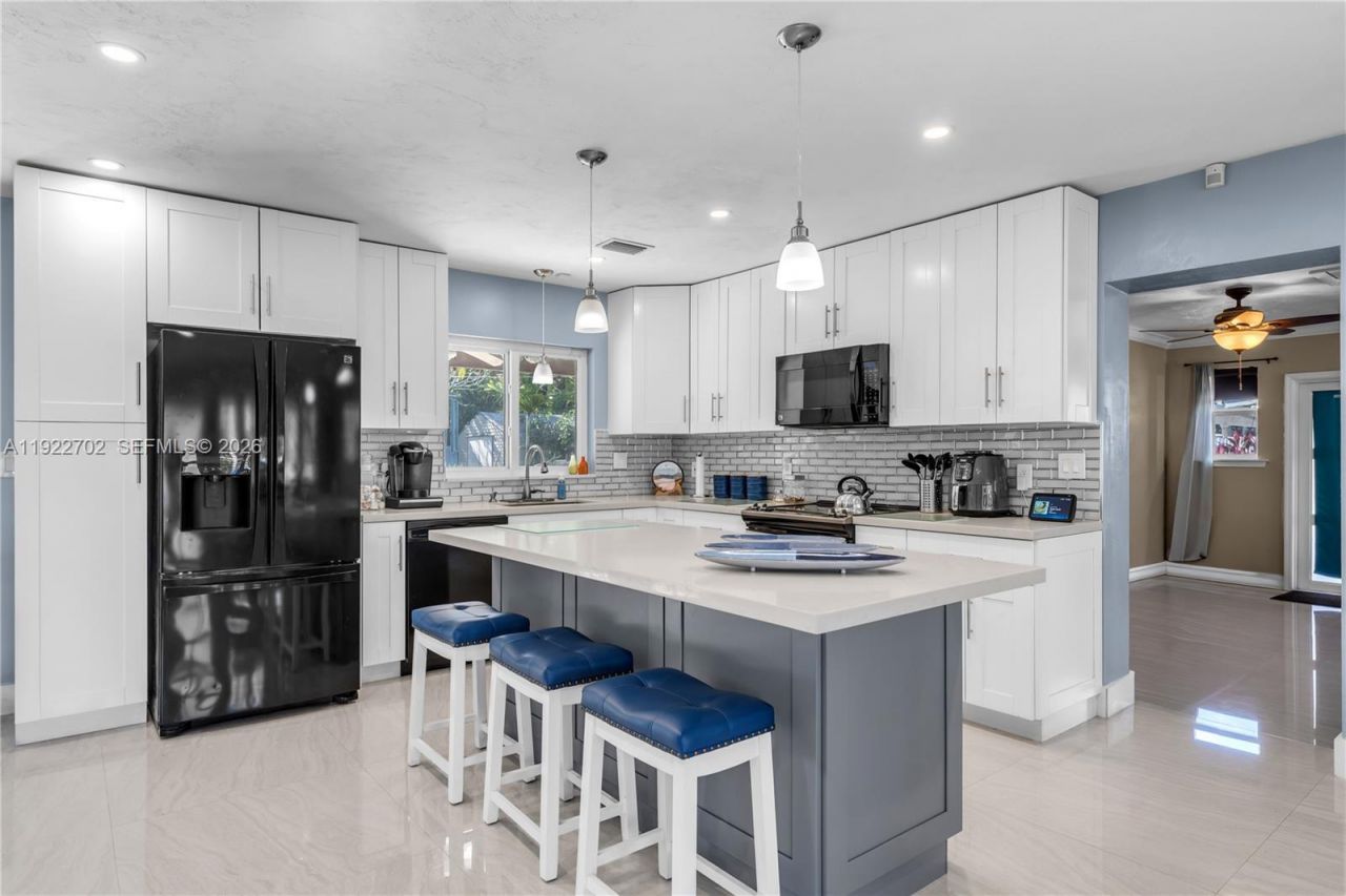 9340 SW 178th Street, Palmetto Bay, FL 33157 Photo