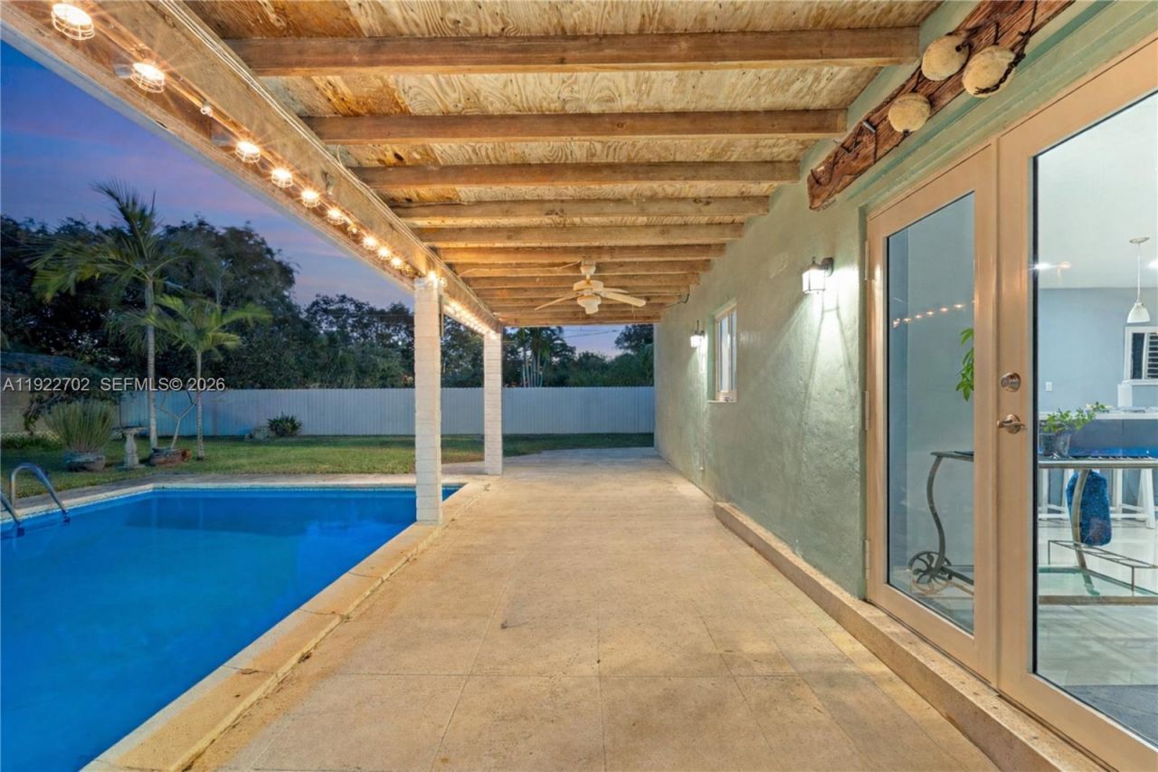 9340 SW 178th Street, Palmetto Bay, FL 33157 Photo