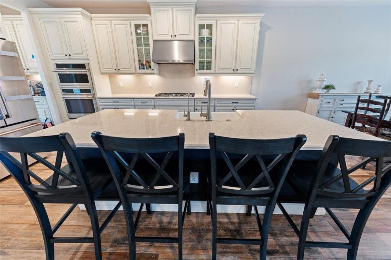 10215 Milky Way Circle, Sarasota, FL 34241 Photo