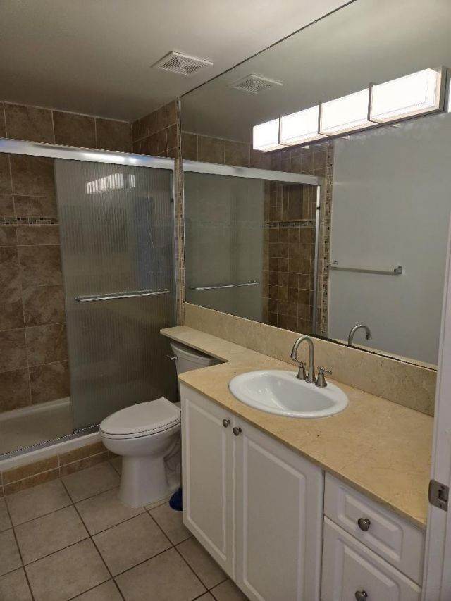 651 Okeechobee Blvd, Unit PH 1106, West Palm Beach, FL 33401 Photo