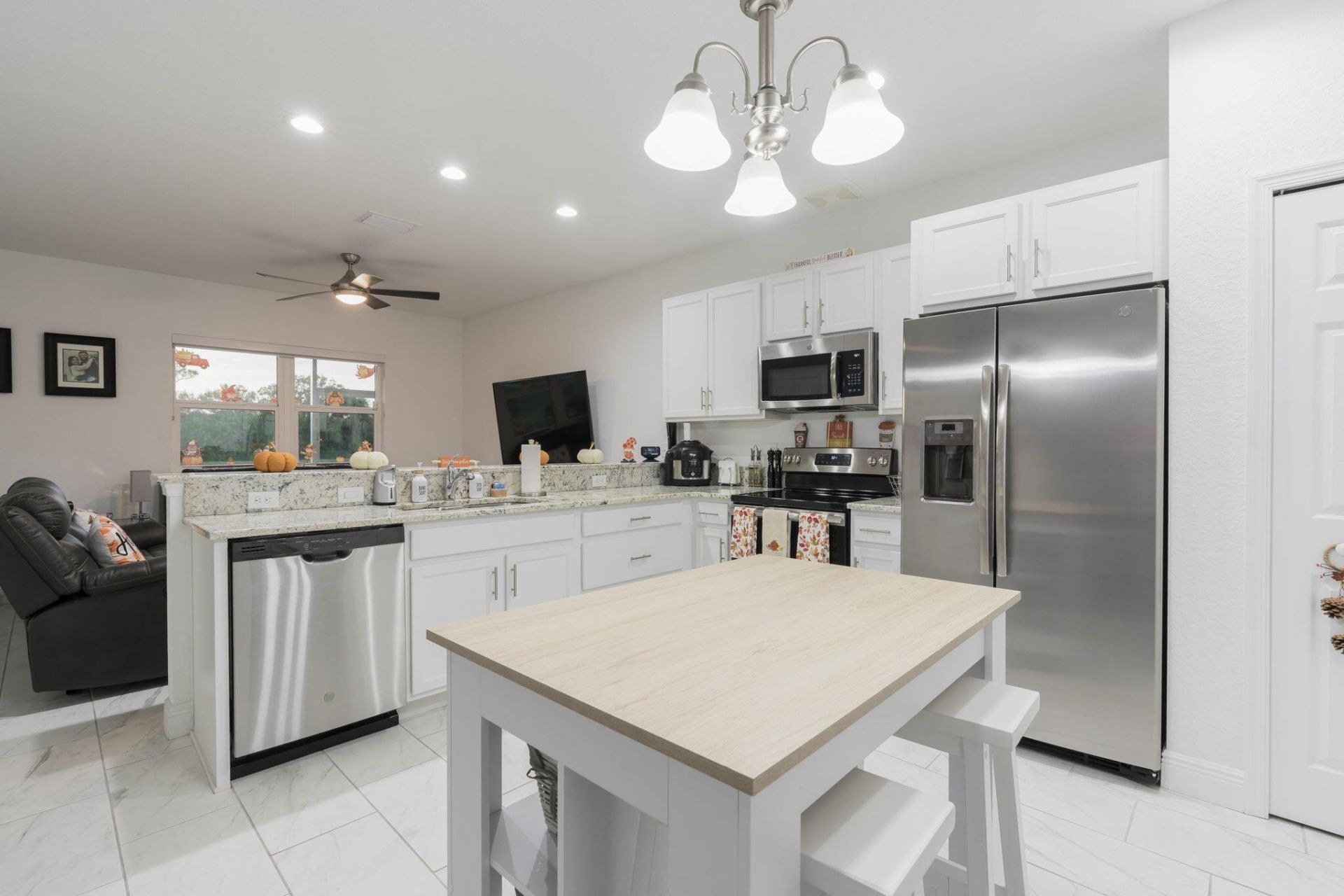 696 NE Waters Edge Lane, Port Saint Lucie, FL 34983 Photo