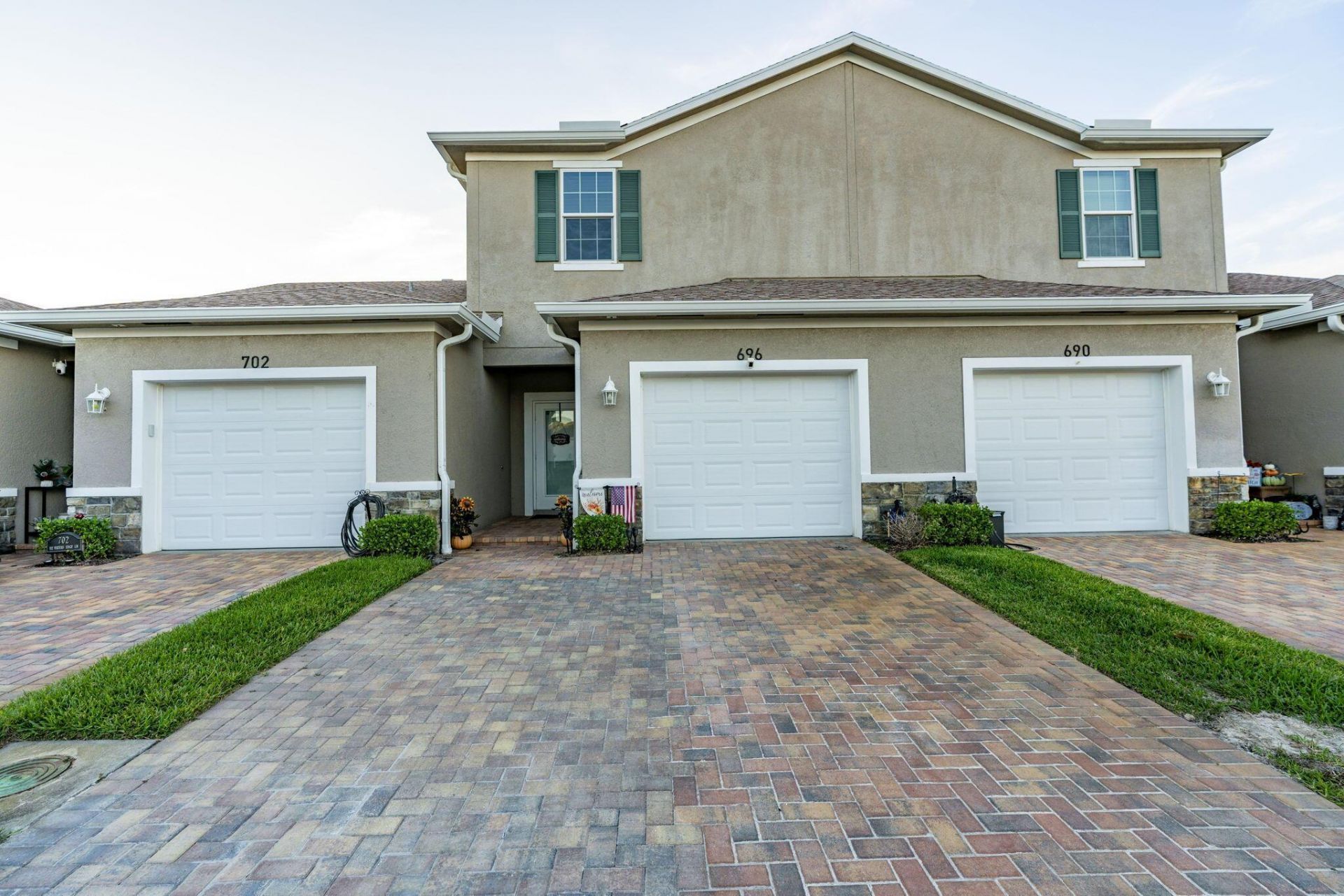 696 NE Waters Edge Lane, Port Saint Lucie, FL 34983 Photo