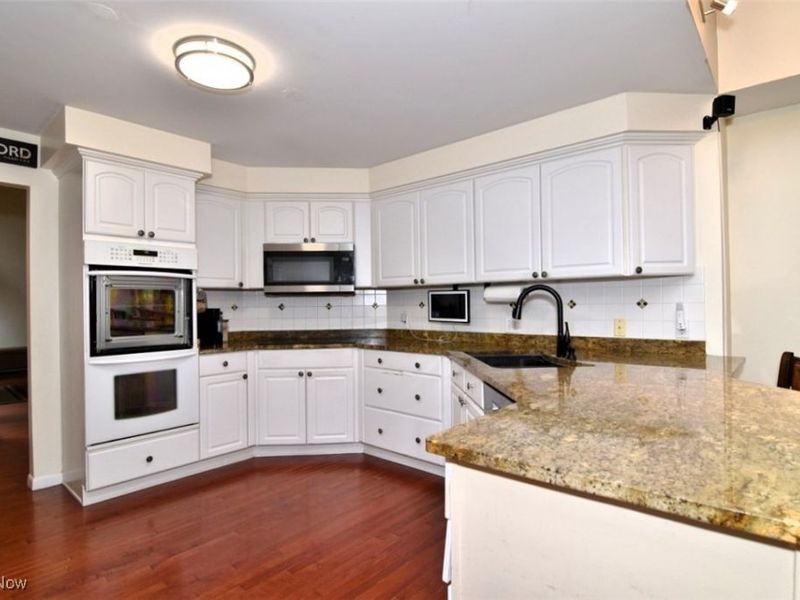 682 Arbor Way, Aurora, OH 44202 Photo 11