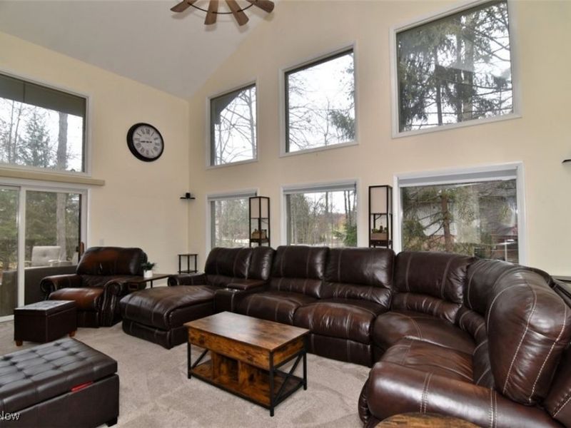 682 Arbor Way, Aurora, OH 44202 Photo 4