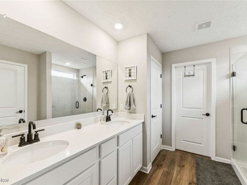 3823 Golden Wood Way, Uniontown, OH 44685 Photo 27