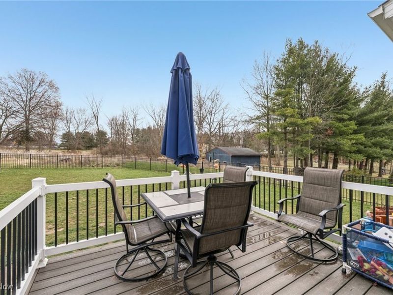 3823 Golden Wood Way, Uniontown, OH 44685 Photo 43