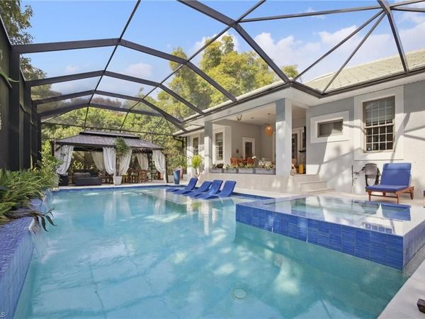 5730 Golden Gate PKWY, NAPLES, FL 34116