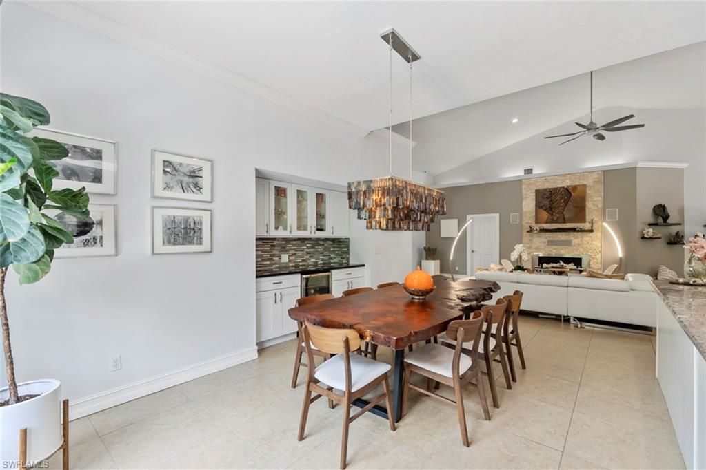 5730 Golden Gate Pkwy, Naples, FL 34116 Photo