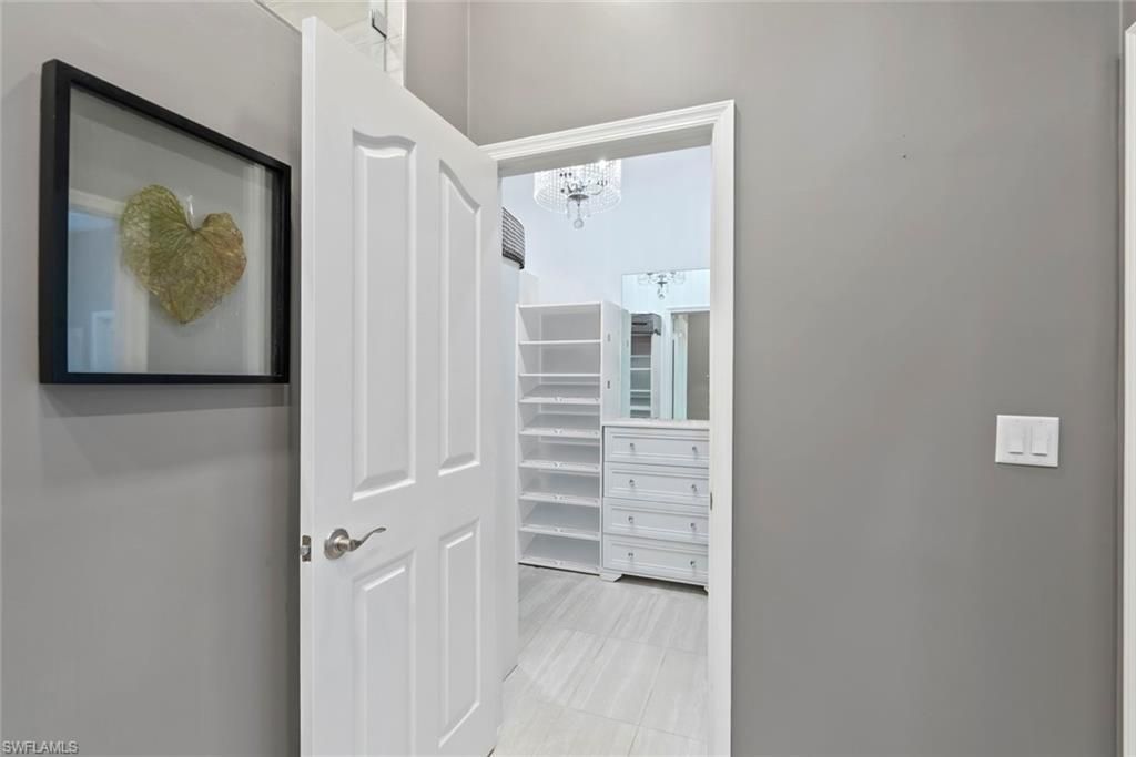 5730 Golden Gate Pkwy, Naples, FL 34116 Photo