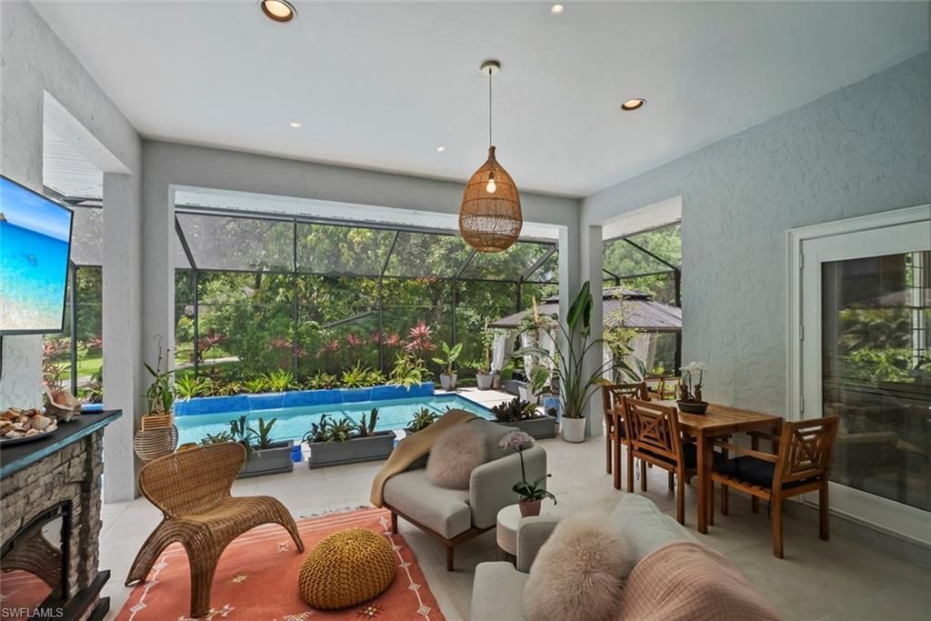 5730 Golden Gate Pkwy, Naples, FL 34116 Photo