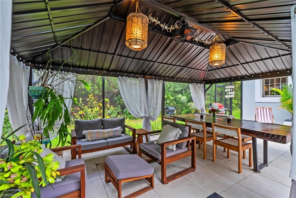 5730 Golden Gate Pkwy, Naples, FL 34116 Photo