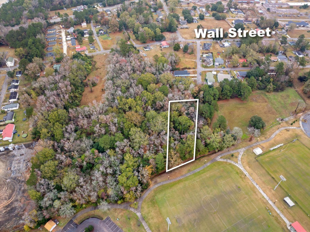 0 President Circle Photo 4