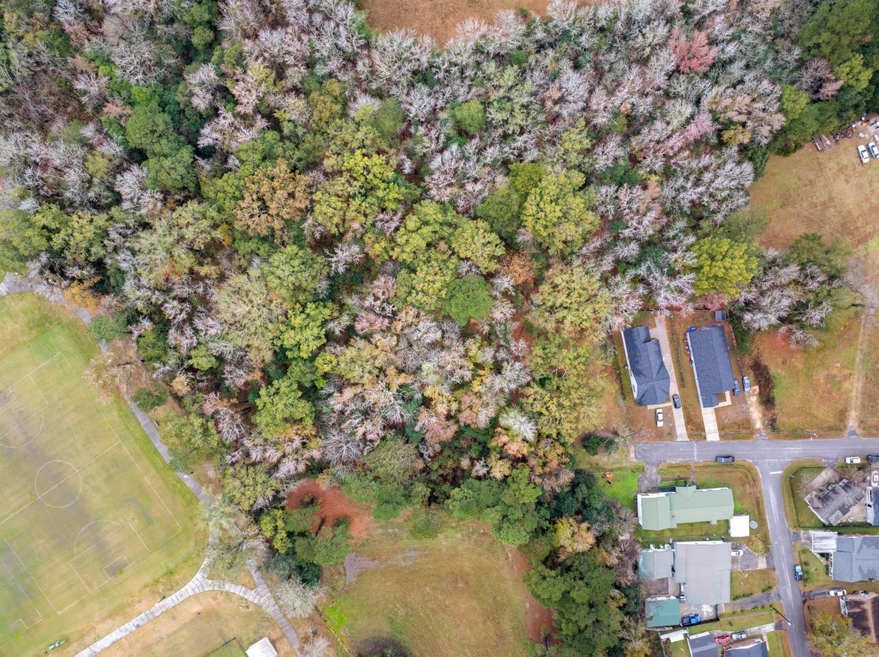 0 President Circle Photo 6