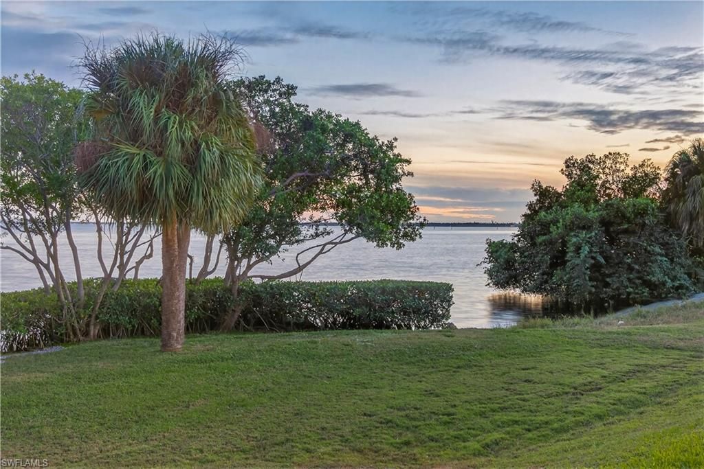 12540 Panasoffkee Dr, North Fort Myers, FL 33903 Photo