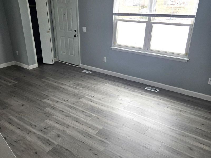 2927 Poolside Drive, Unit 10, Columbus, OH 43224 Photo 7