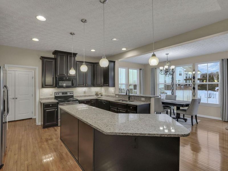 7844 Adare Court, Unit 5, Dublin, OH 43016 Photo 23