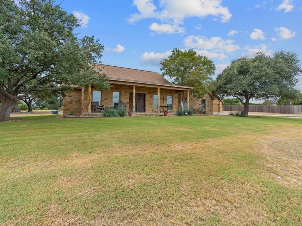 313 First Down Dash, Burnet, TX 78611