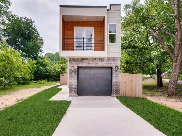 2432 Saint Clair Drive, Dallas, TX 75215