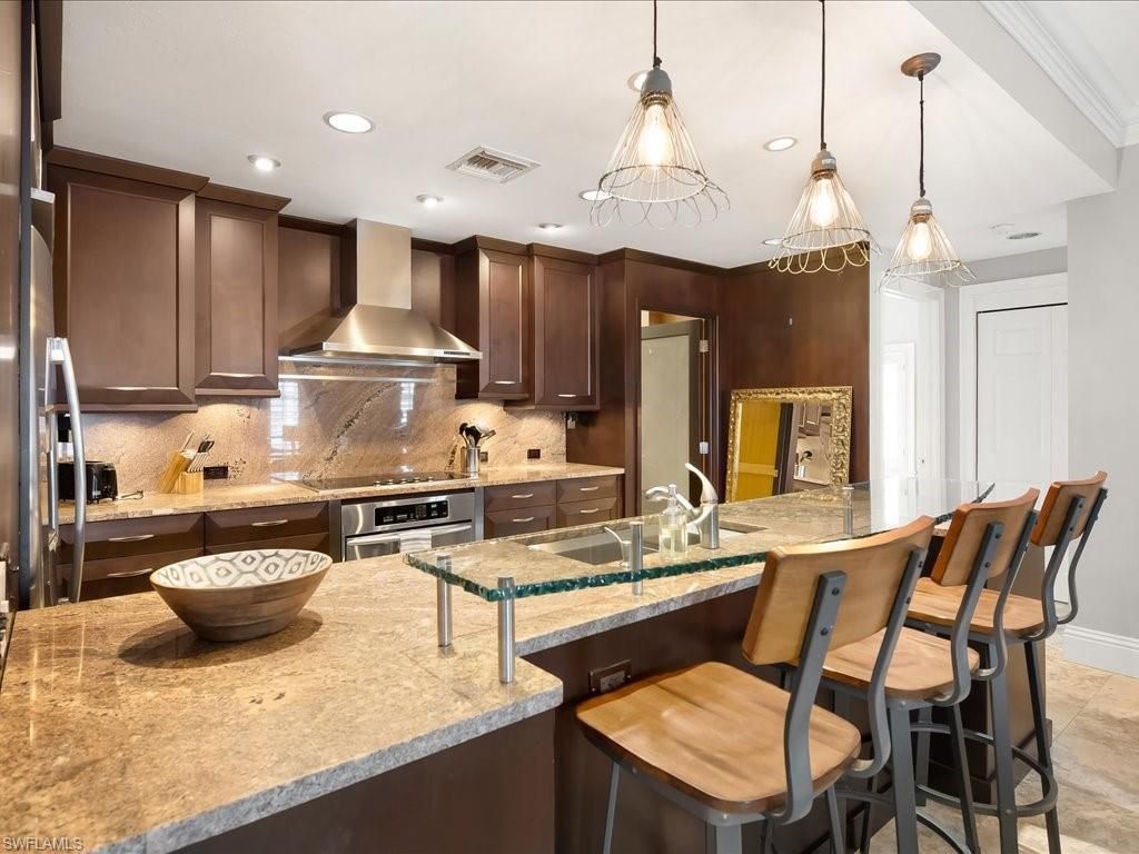 292 14th Ave S, Unit F, Naples, FL 34102 Photo