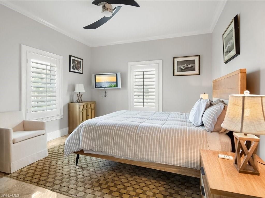 292 14th Ave S, Unit F, Naples, FL 34102 Photo