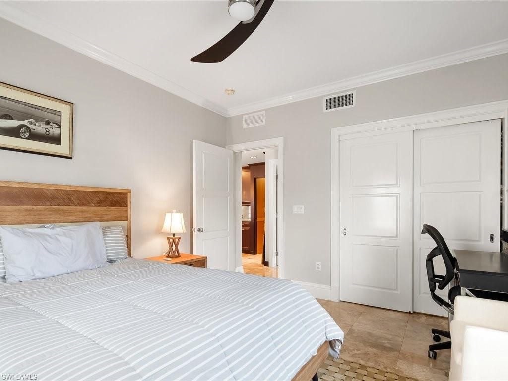 292 14th Ave S, Unit F, Naples, FL 34102 Photo